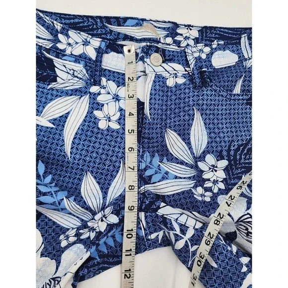Tommy Bahama Basta Blossoms Crop Pants Denim Island Navy Women Size 28 - Picture 7 of 12